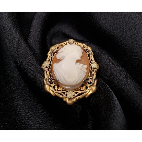 Antique Vintage Shell Cameo Brooch Portrait Elegant Victorian Style Jewelry - Picture 5 of 6
